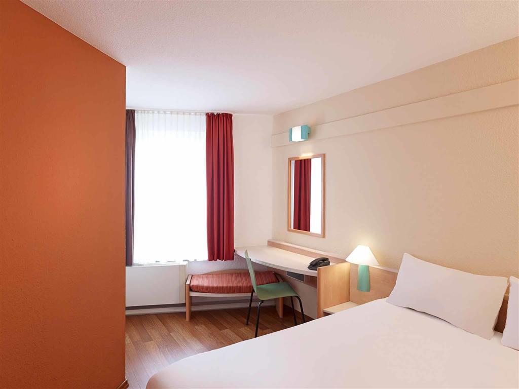 Ibis Koeln Centrum Luaran gambar