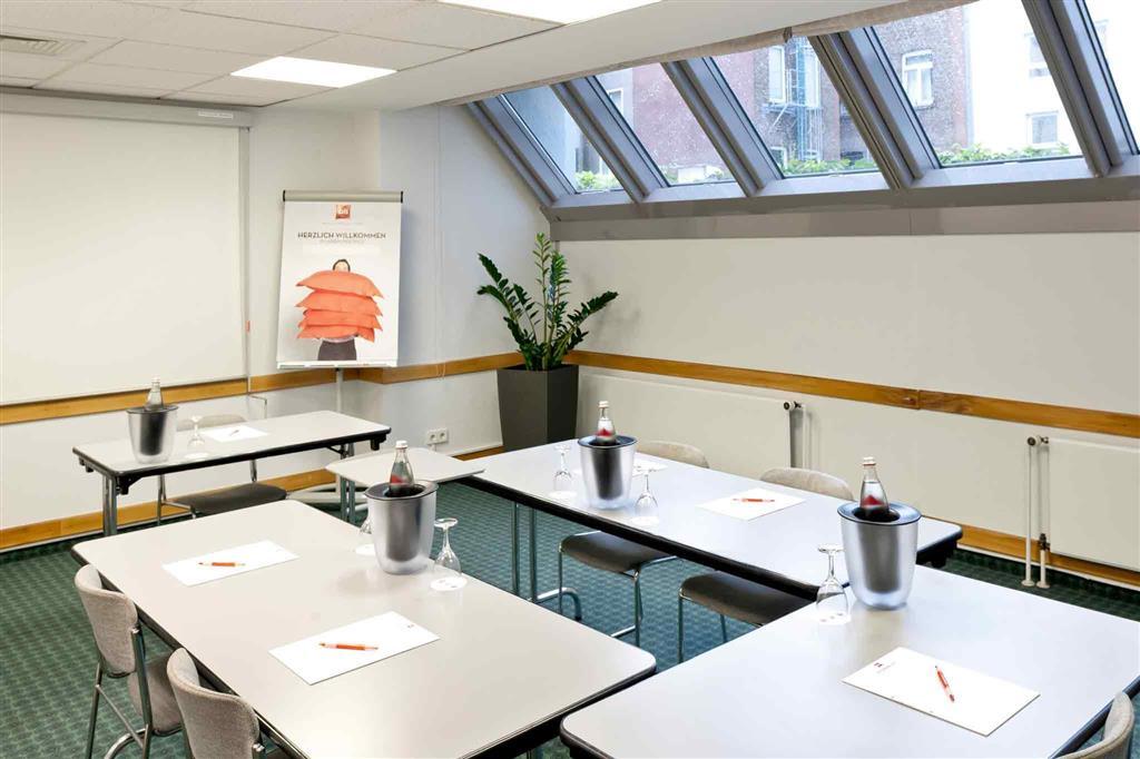 Ibis Koeln Centrum Luaran gambar
