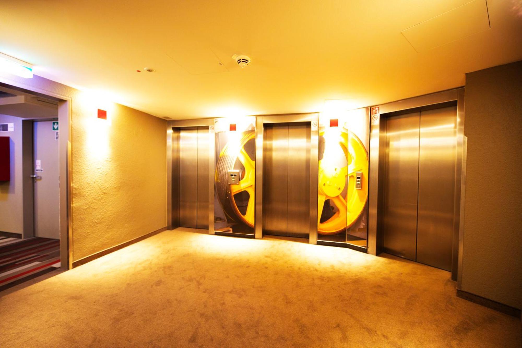 Ibis Koeln Centrum Luaran gambar