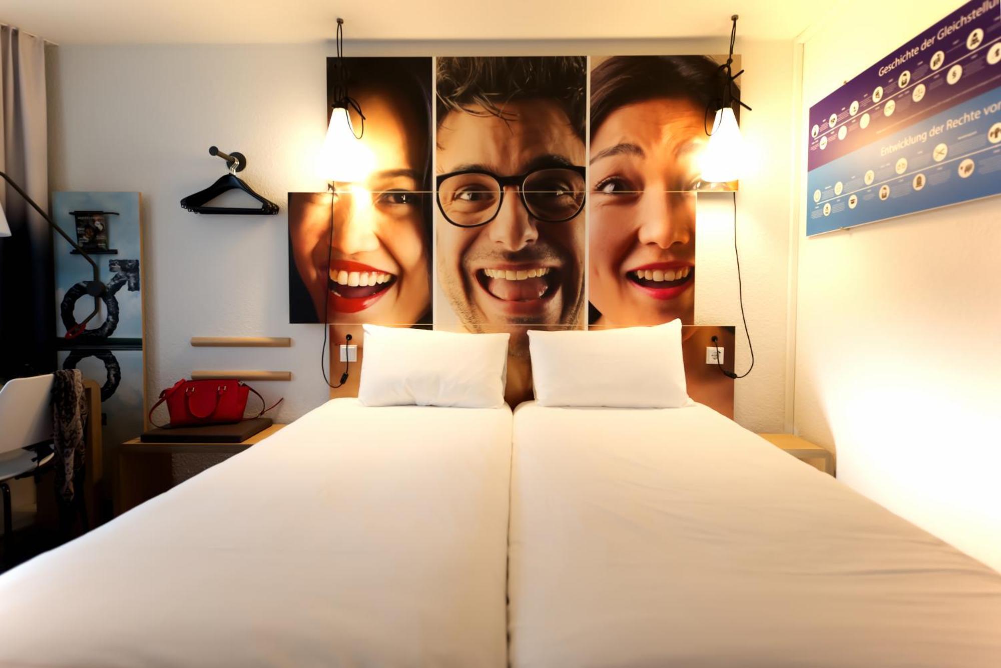 Ibis Koeln Centrum Bilik gambar
