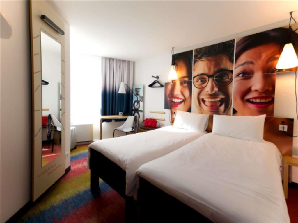 Ibis Koeln Centrum Bilik gambar
